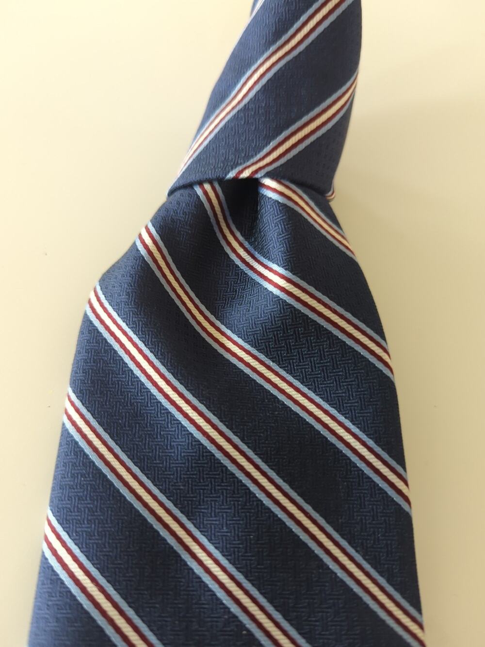 BROOKS BROTHERS "346" Repp Navy/Burgundy/Silver 100%SILK 59"X3.5"‎